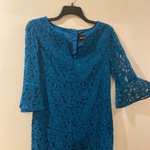 ADRIANNA PAPELL, blue teal lace dress with bell sleeve & back 1/2 zip, size 16